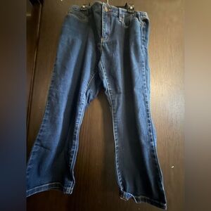 Michael Kors Women's Size  8 Skinny Leg Medium Wash Blue Denim  Jeans